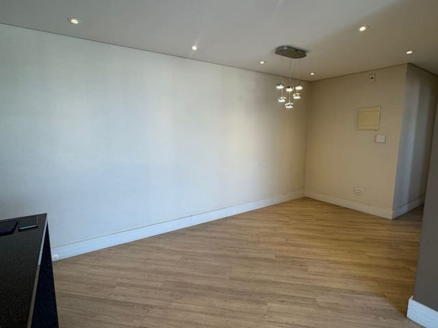 Foto do Apartamento - Apartamento à venda 64m² |  2 quartos | 1 suíte | 1 vaga de garagem | Armários planejados | Miani Imóveis