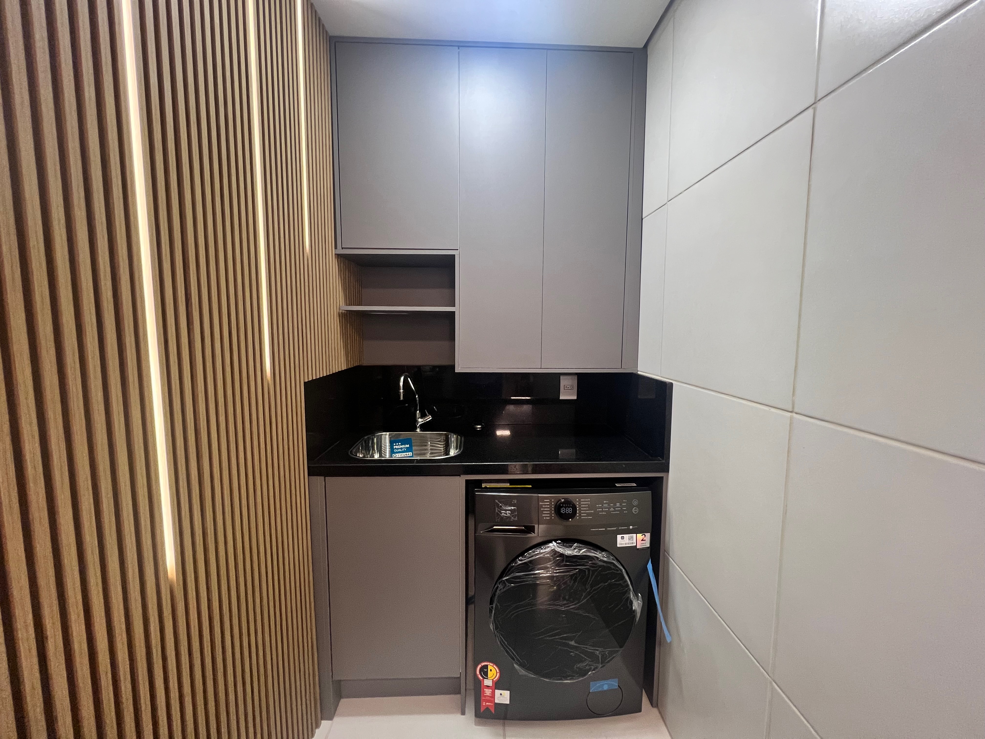 Apartamento mobiliado à venda no Connect JK, Centro - 50 m², 2 quartos (sendo 1 suíte), sacada com churrasqueira e ótima posição solar. - 8