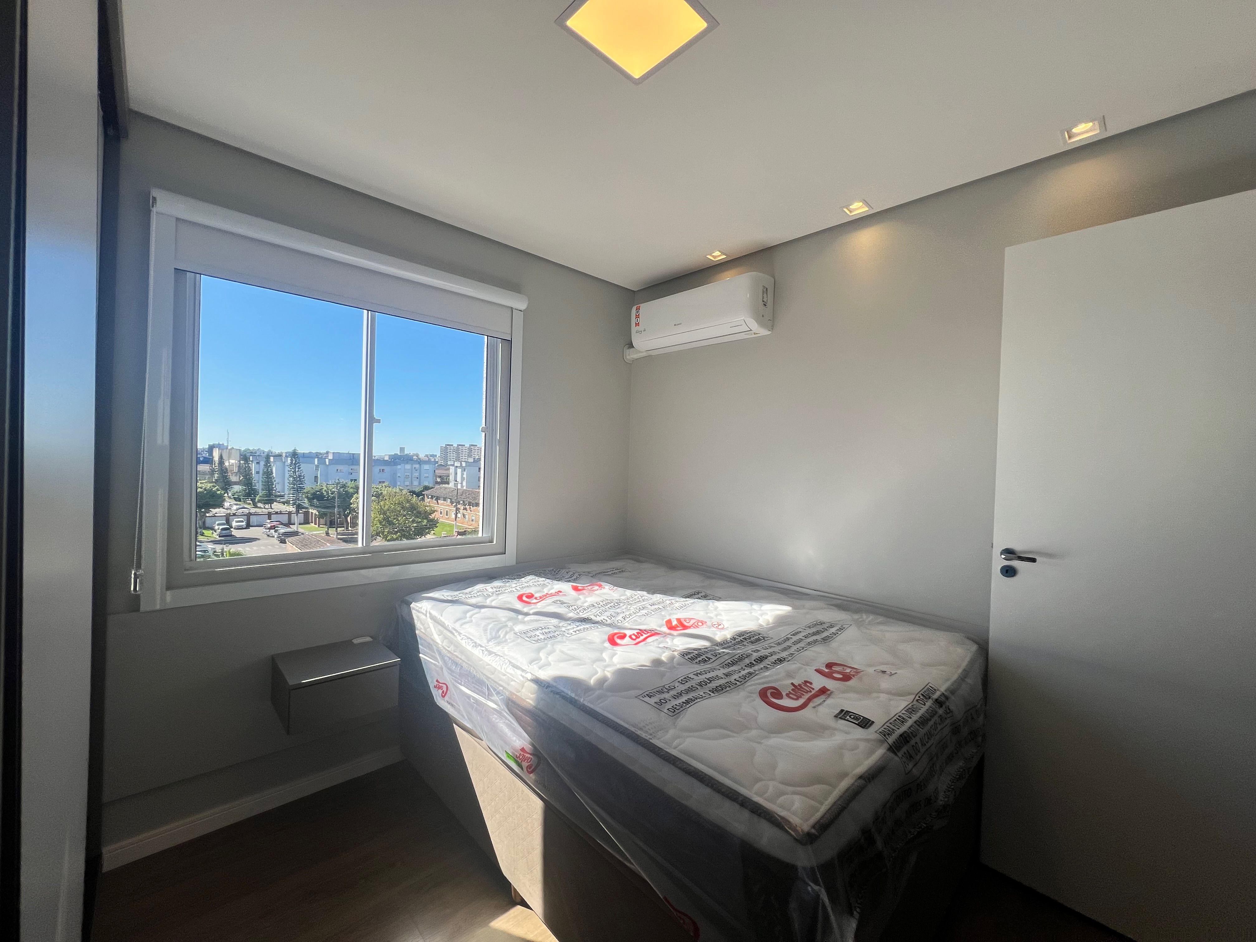 Apartamento mobiliado à venda no Connect JK, Centro - 50 m², 2 quartos (sendo 1 suíte), sacada com churrasqueira e ótima posição solar. - 14