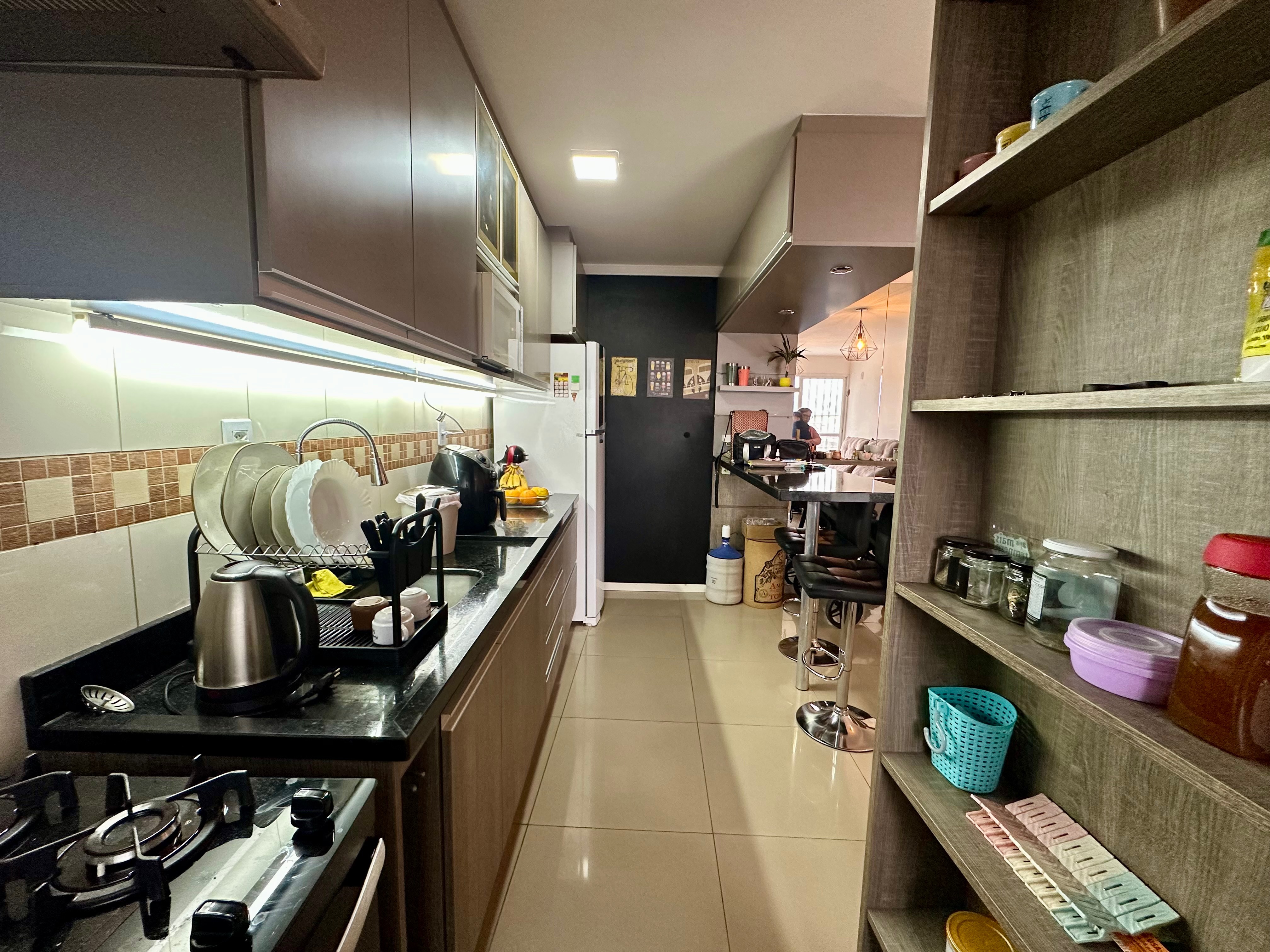 Apartamento à venda no Residencial Zibetti, Fragata - 72 m², 2 quartos, móveis planejados, lareira e sacada com churrasqueira. - 6