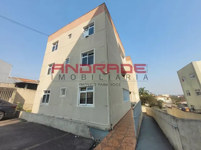 Apartamento 2 quartos e 2 banheiros, para alugar, no bairro Campo Pequeno em Colombo