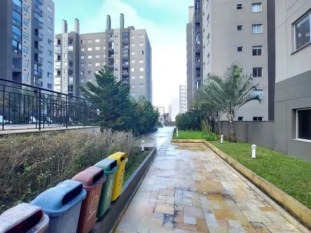 Apartamento 2 quartos e 2 banheiros, à venda, no bairro Boa Vista em Curitiba