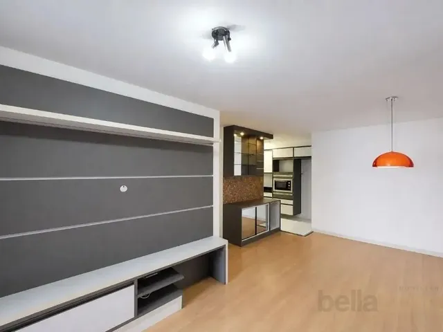 Apartamento 2 quartos e 2 banheiros, à venda, no bairro Boa Vista em Curitiba