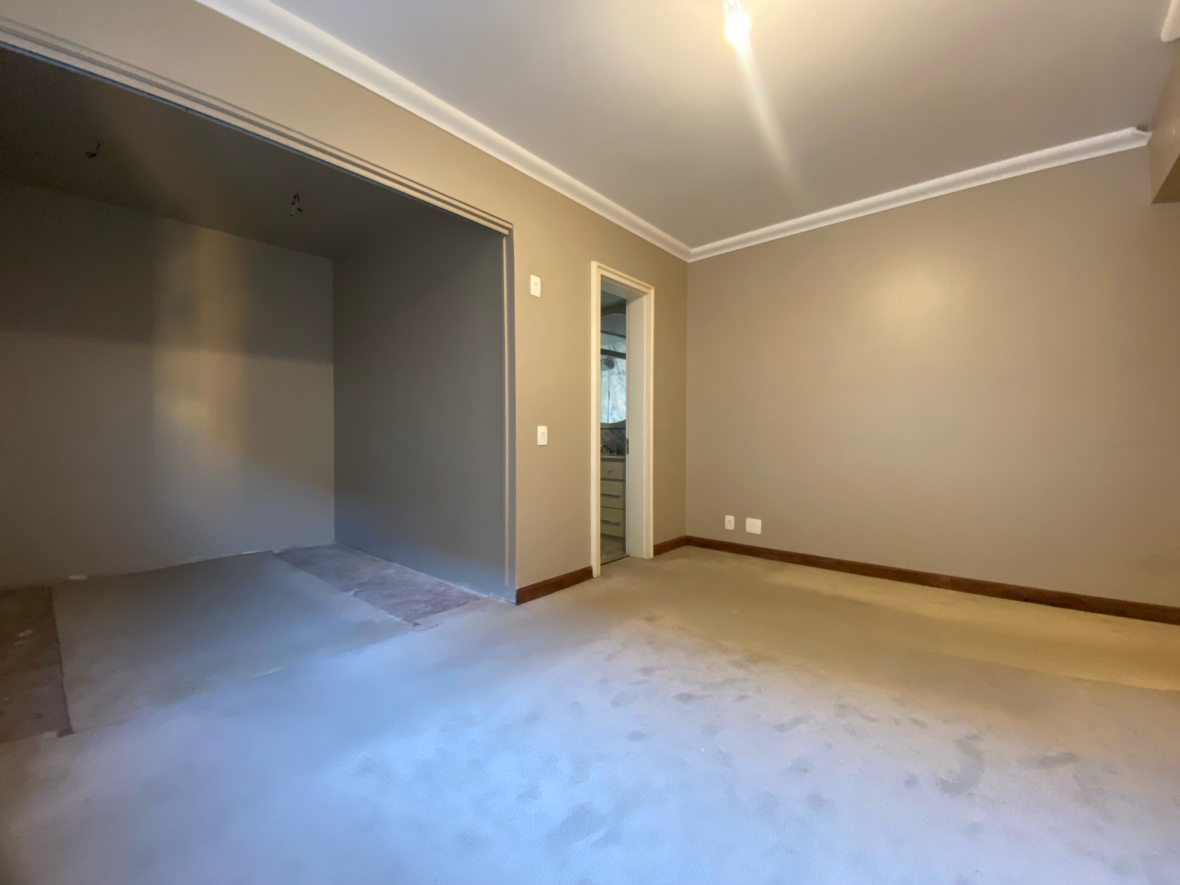 Apartamento à venda no Solar Santanna, Centro - 163 m², 3 quartos (sendo 1 suíte), armários planejados e ampla sacada com face norte. - 20
