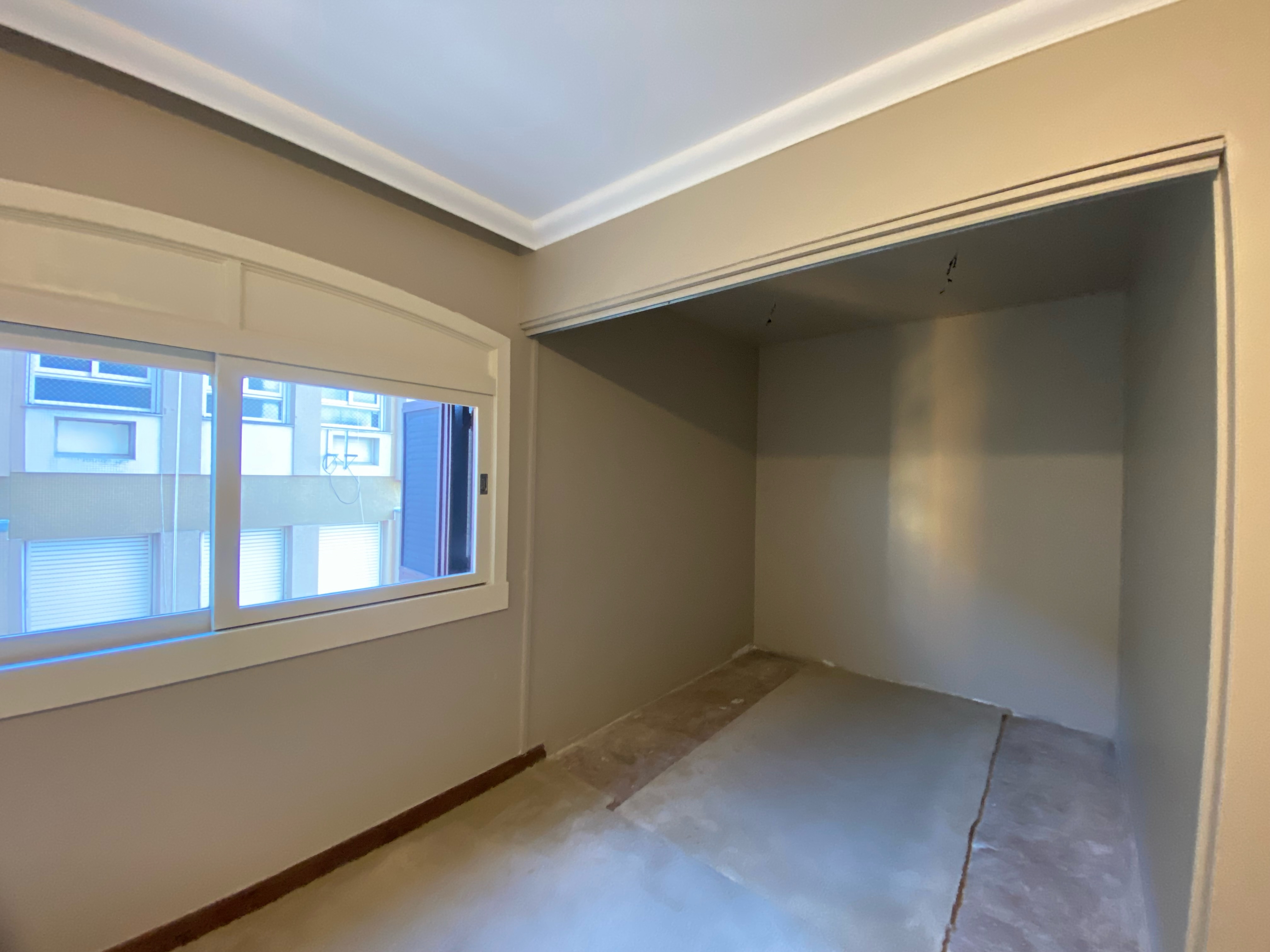 Apartamento à venda no Solar Santanna, Centro - 163 m², 3 quartos (sendo 1 suíte), armários planejados e ampla sacada com face norte. - 21