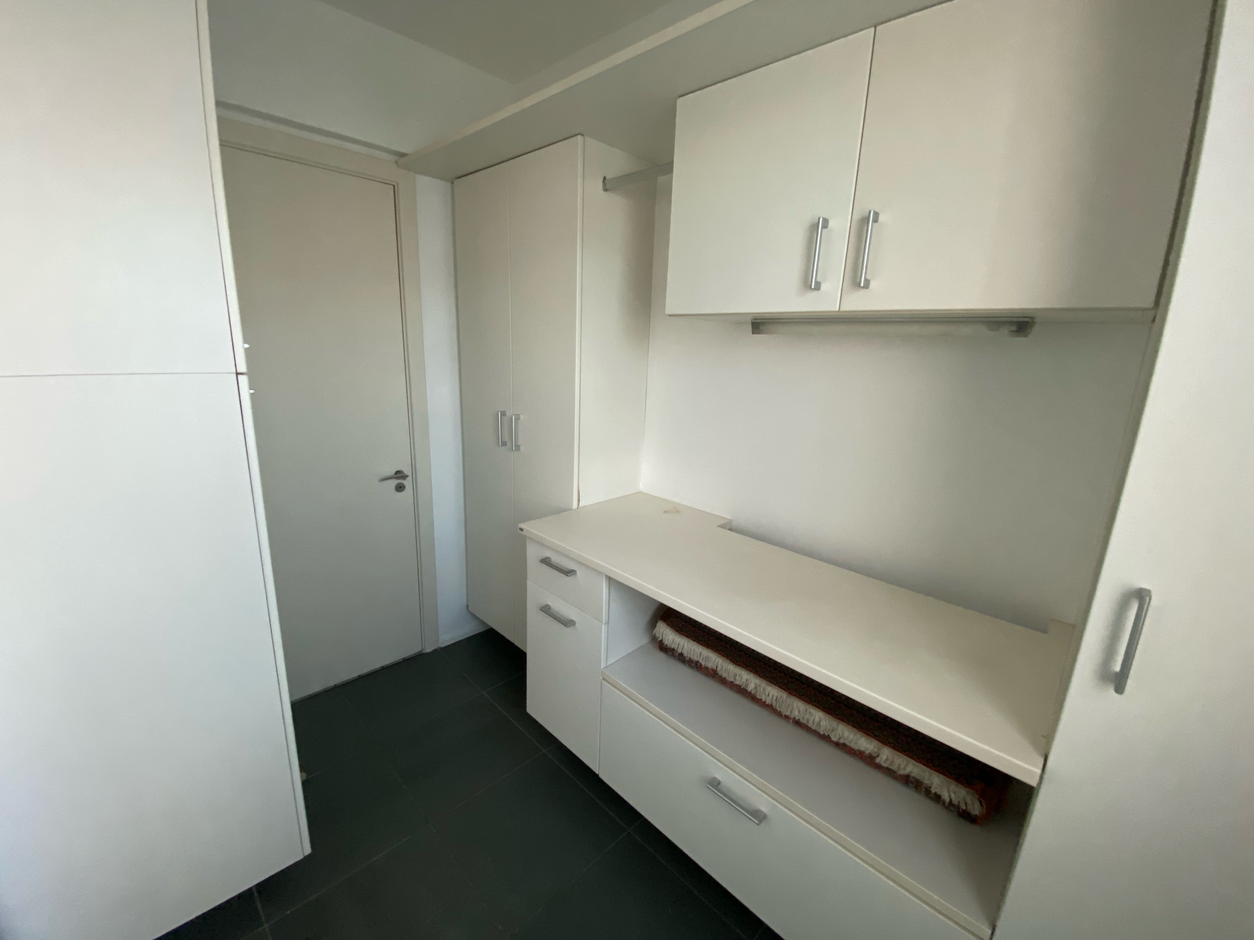 Apartamento à venda no Solar Santanna, Centro - 163 m², 3 quartos (sendo 1 suíte), armários planejados e ampla sacada com face norte. - 11