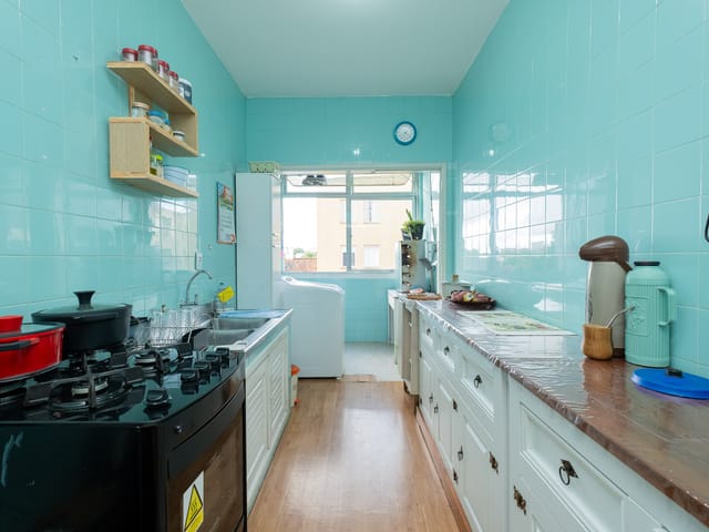 Apartamento com 106m² 4 quartos e 2 banheiros, à venda, no bairro Centro em Pelotas