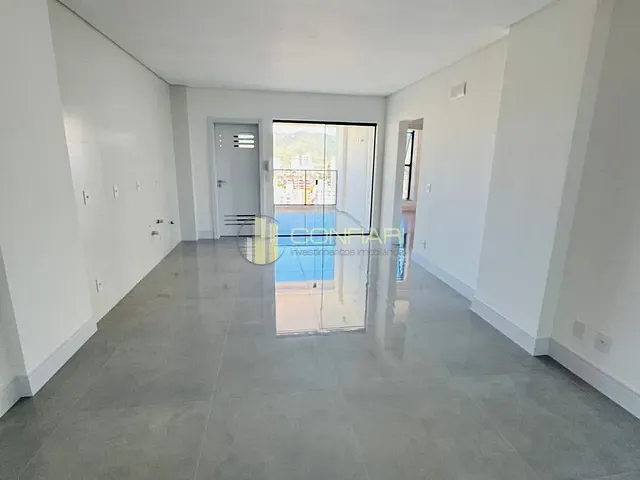 Apartamento 3 quartos e 3 banheiros, à venda, no bairro Pereque em Porto Belo