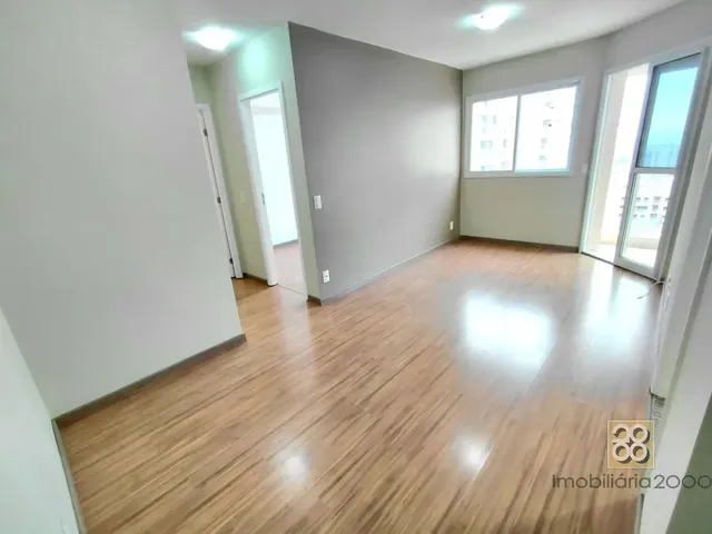 Apartamento 2 quartos e 1 banheiro, para alugar, no bairro Portão em Curitiba