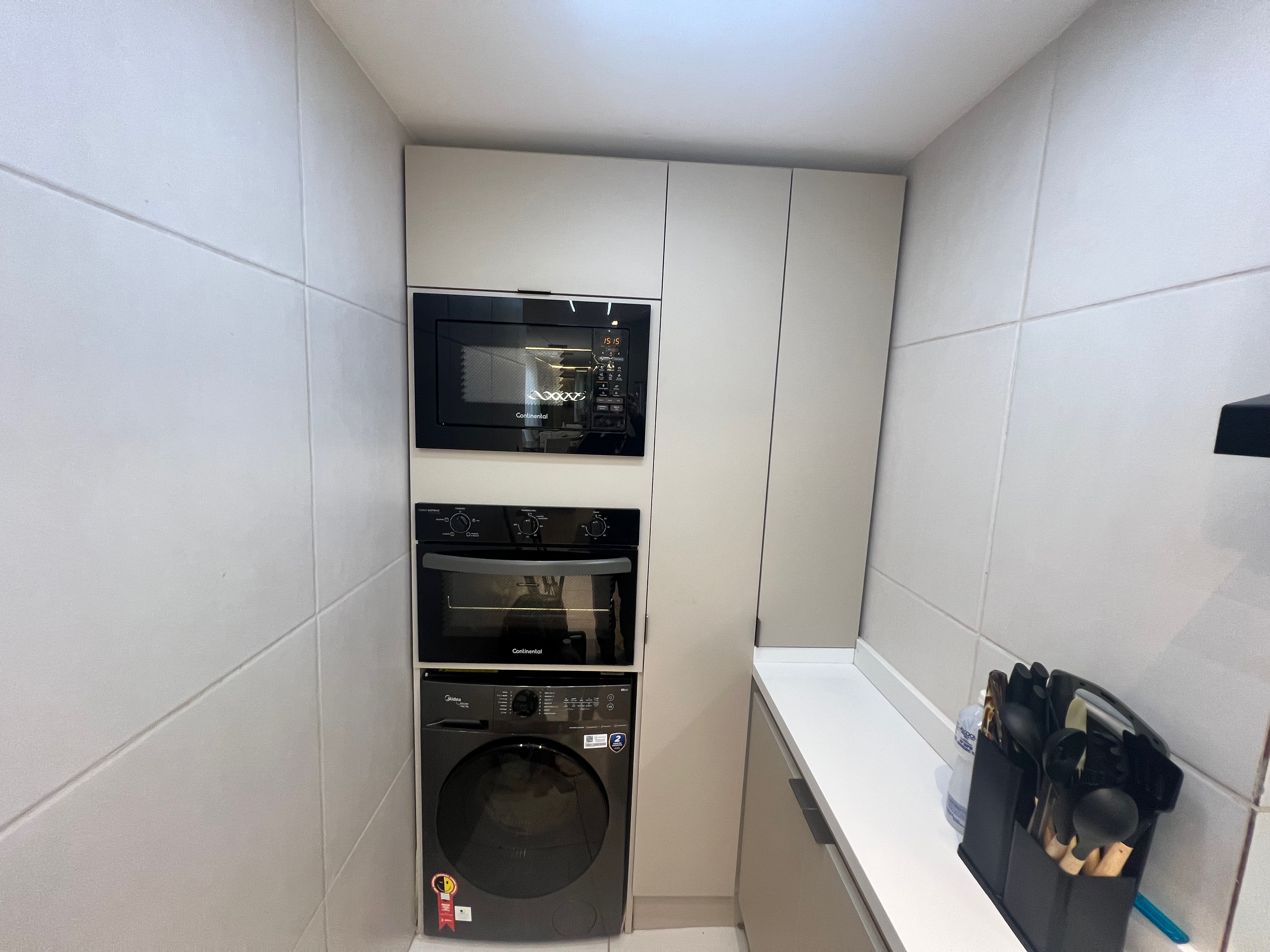 Apartamento mobiliado à venda no Connect JK, Centro - 55 m², 2 quartos (sendo 1 suíte), móveis de alto padrão, sacada e vaga. - 7