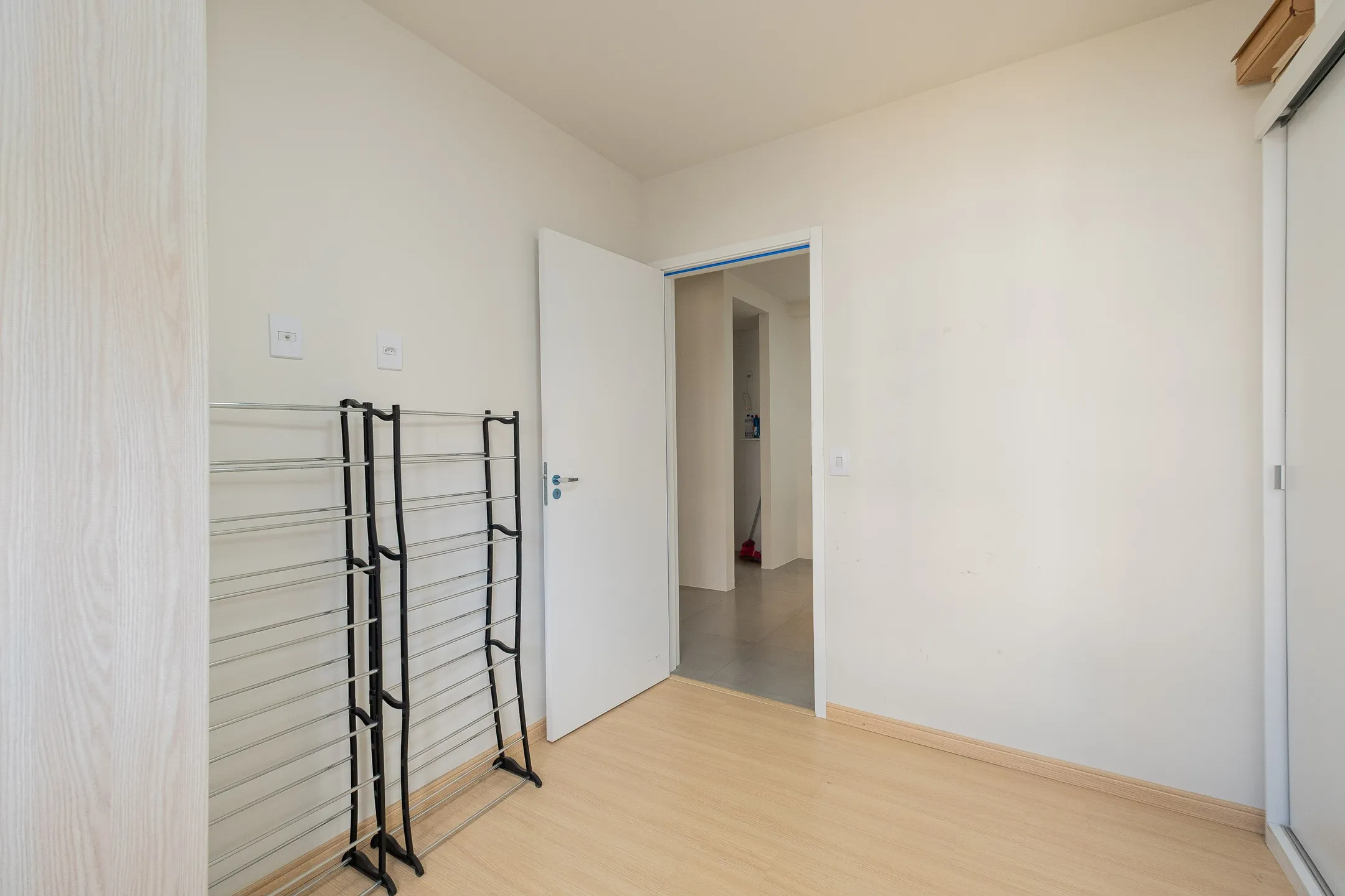 Apartamento de 2 Dormitórios para Aluguel no Centro de Pelotas RS com Excelente Localização, Conforto e Praticidade no Dia a Dia - 6