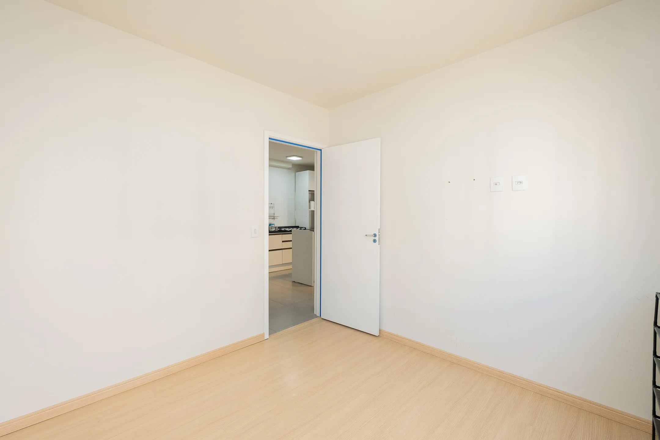 Apartamento de 2 Dormitórios para Aluguel no Centro de Pelotas RS com Excelente Localização, Conforto e Praticidade no Dia a Dia - 8