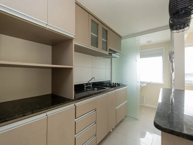 Apartamento com 54m² 2 quartos e 2 banheiros, para alugar, no bairro Areal em Pelotas