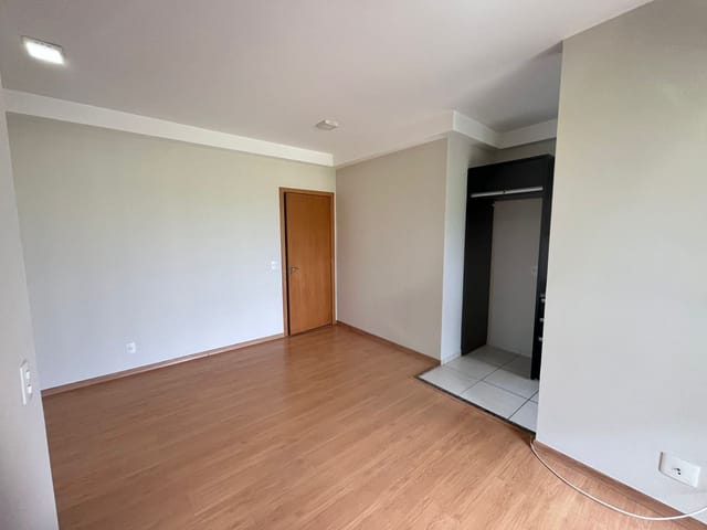 Apartamento com 109m² 3 quartos e 2 banheiros, para alugar, no bairro Terra Bonita em Londrina