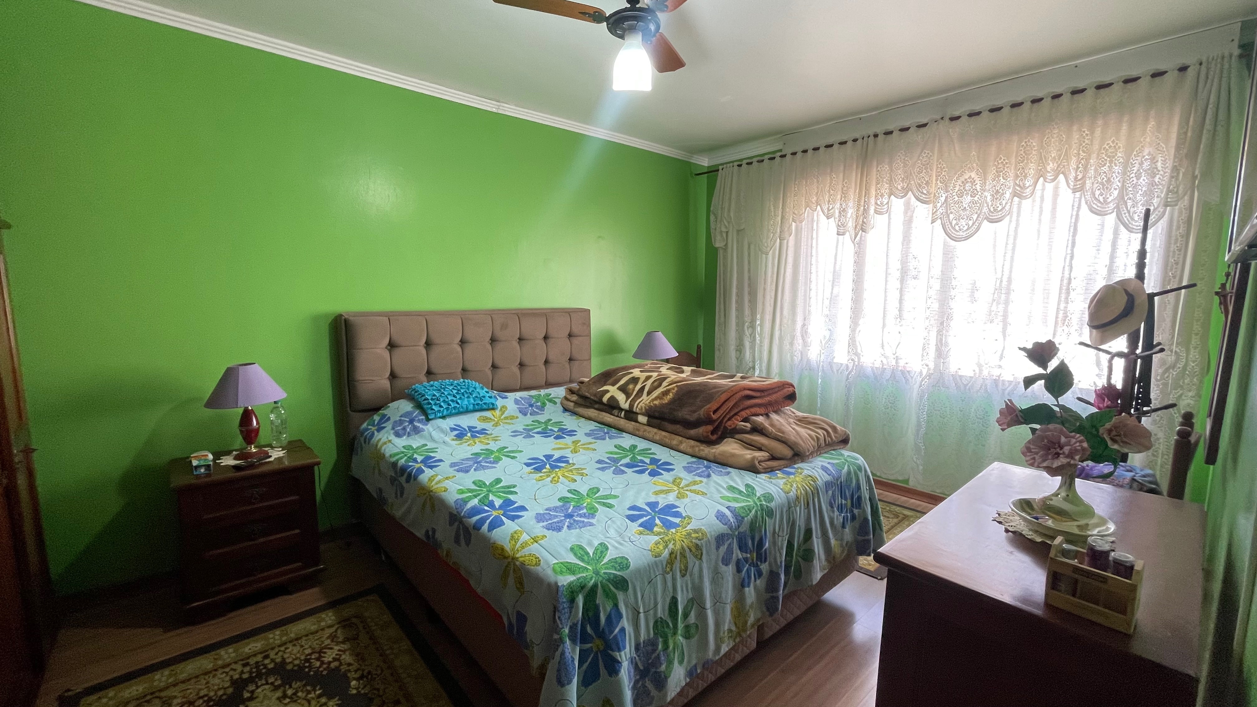 Apartamento à venda no Edifício Dona Antônia, Centro - 84 m², 2 quartos, cozinha com armários e sacada. - 8