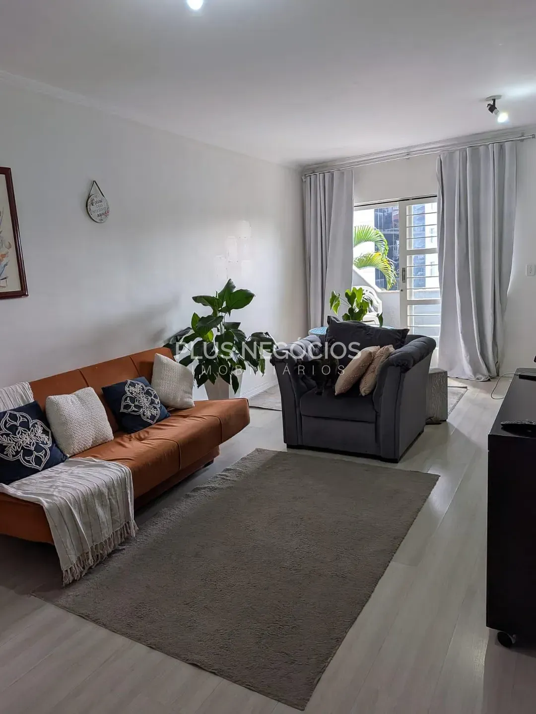 Apartamento, 3 quartos, 100 m² - Foto 2