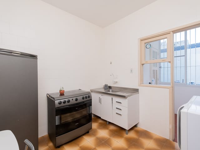 Apartamento 2 quartos e 2 banheiros, à venda, no bairro Centro em Pelotas