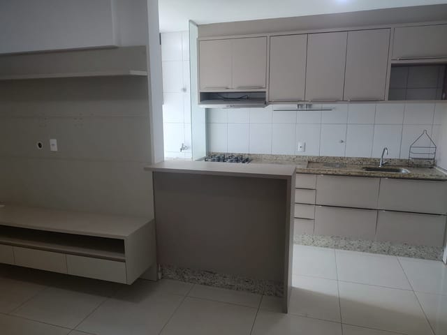 Apartamento 3 quartos e 2 banheiros, à venda, no bairro Jardim Higienópolis em Londrina