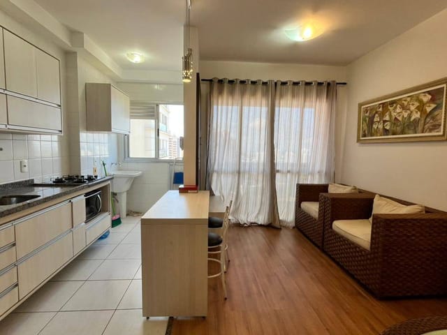 Apartamento com 113m² 3 quartos e 1 banheiro, para alugar, no bairro Gleba Fazenda Palhano em Londrina