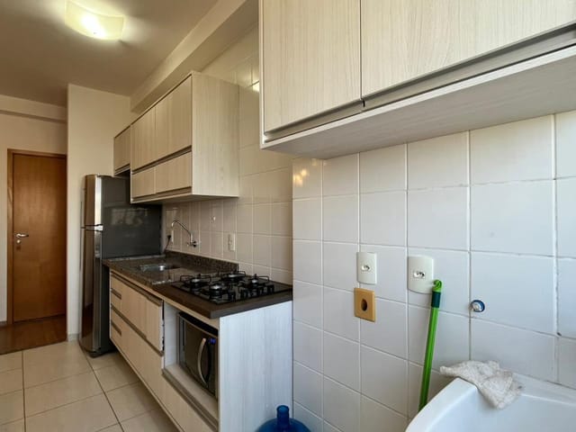 Apartamento com 113m² 3 quartos e 1 banheiro, para alugar, no bairro Gleba Fazenda Palhano em Londrina
