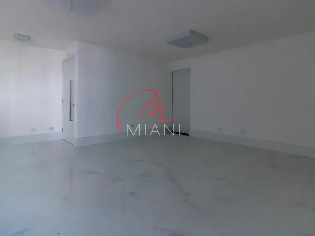 Apartamento 4 quartos e 1 banheiro, à venda, no bairro Santa Cecília em São Paulo