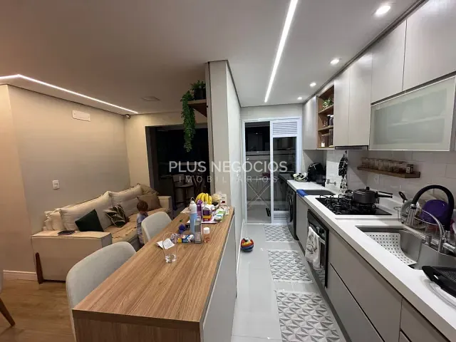 Apartamento com 60m² 2 quartos e 2 banheiros, à venda, no bairro Jardim São Carlos em Sorocaba