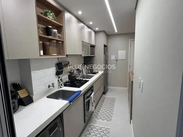Apartamento com 60m² 2 quartos e 2 banheiros, à venda, no bairro Jardim São Carlos em Sorocaba
