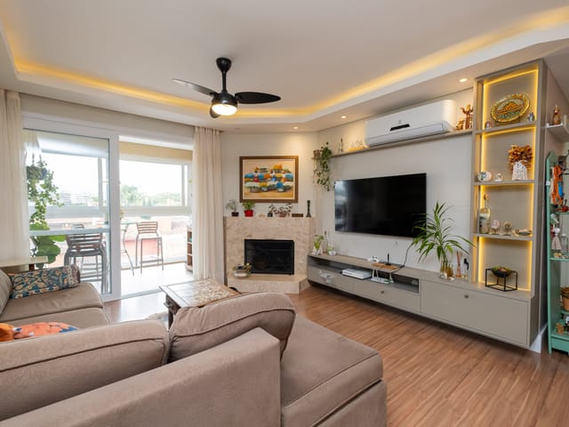 Apartamento com 163m² 3 quartos e 4 banheiros, à venda, no bairro Três Vendas em Pelotas