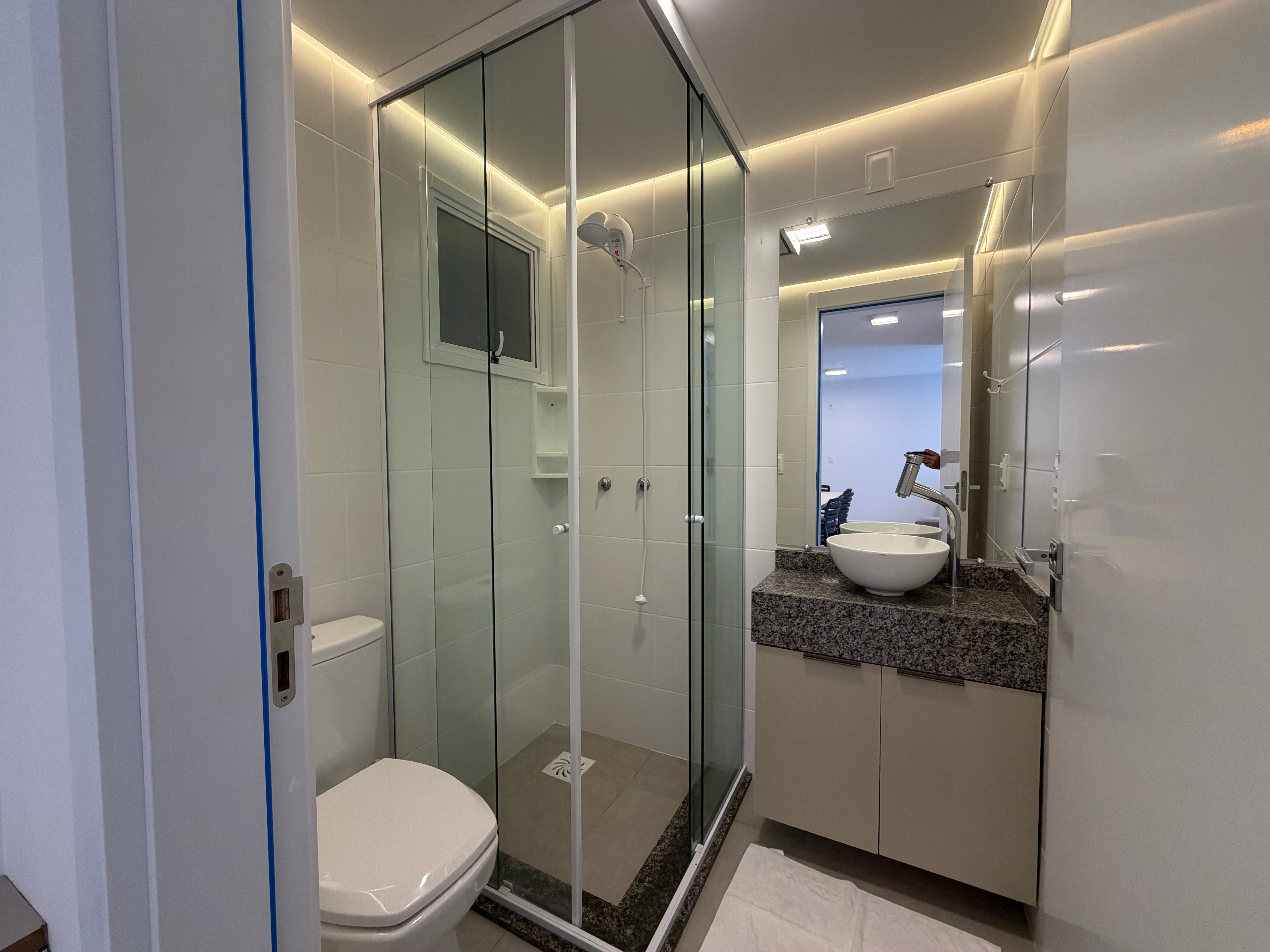 Apartamento mobiliado à venda no Acqua Parque Residence, Centro - 50 m², 2 quartos, cozinha planejada e sacada com ótima posição solar. - 13