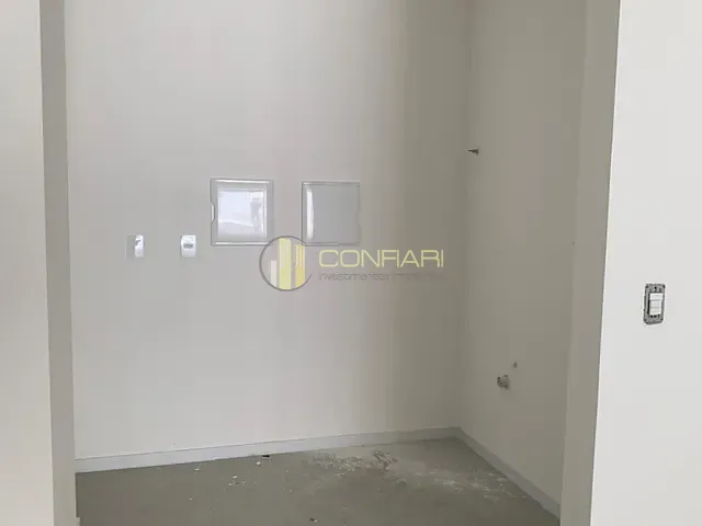 Apartamento 1 quarto e 1 banheiro, para alugar, no bairro Morretes em Itapema