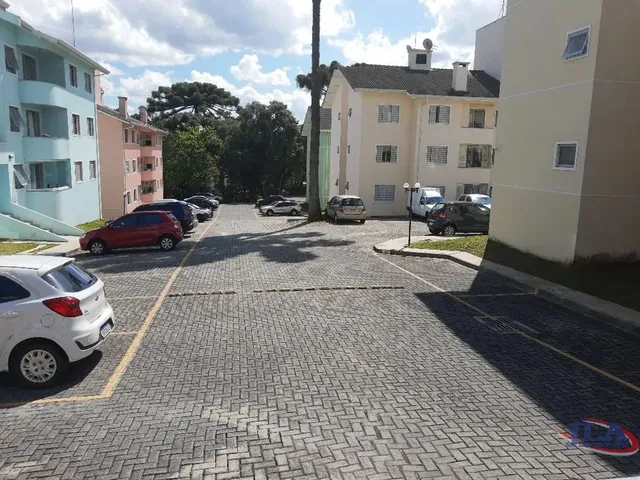 Apartamento 3 quartos e 2 banheiros, para alugar, no bairro Barreirinha em Curitiba
