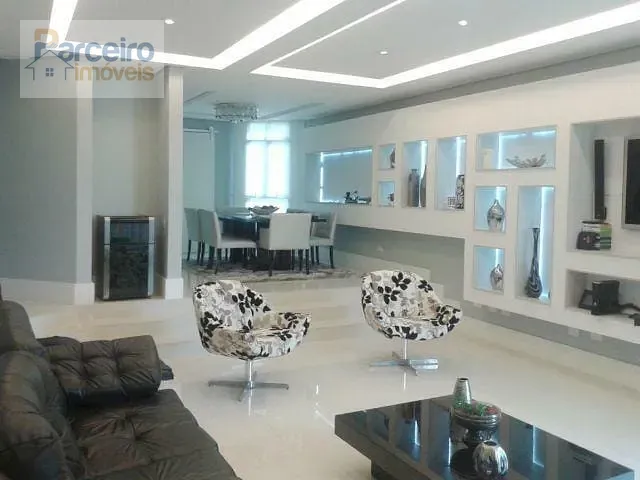 Cobertura / Penthouse com 379m² 3 quartos e 6 banheiros, à venda, no bairro Vila Gomes Cardim em São Paulo