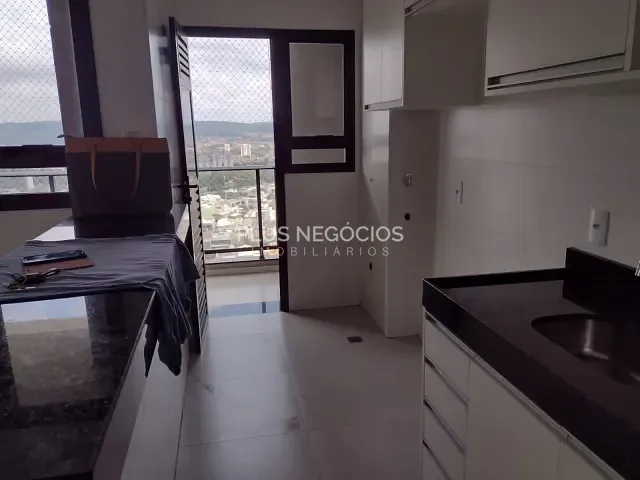 Apartamento com 101m² 3 quartos e 2 banheiros, à venda, no bairro Parque Campolim em Sorocaba