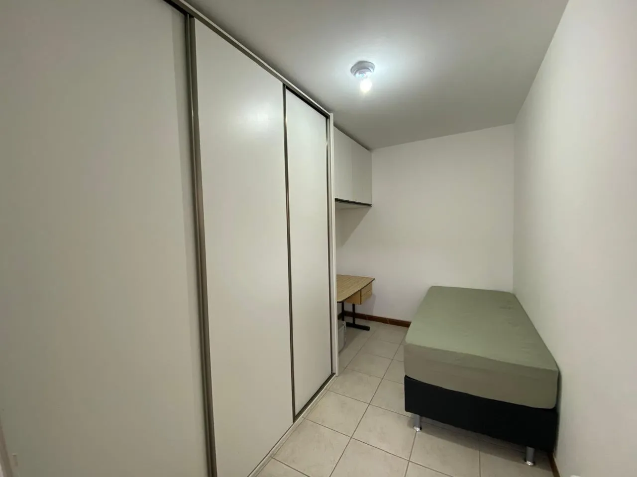 Apartamento à venda no Edifício General Argolo, Centro - 118 m², 3 quartos (sendo 1 suíte), móveis sob medida e vaga coberta. - 12