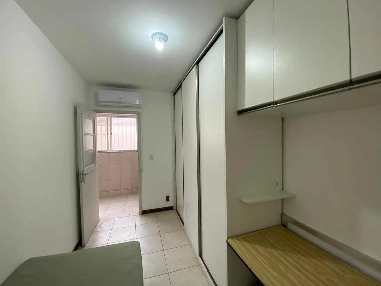 Apartamento à venda no Edifício General Argolo, Centro - 118 m², 3 quartos (sendo 1 suíte), móveis sob medida e vaga coberta. - 13
