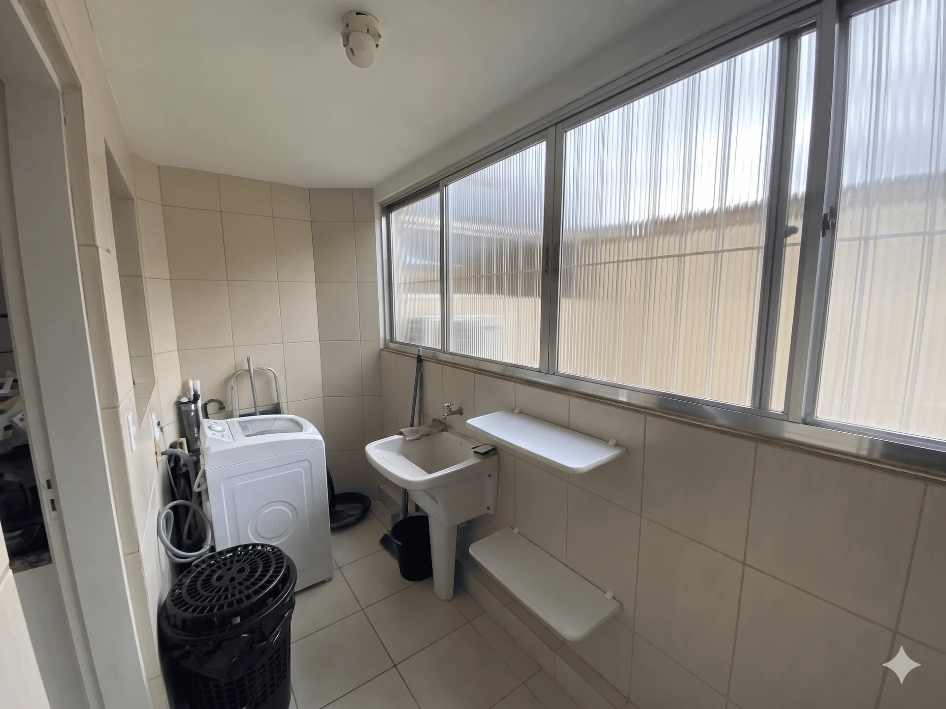 Apartamento à venda no Edifício General Argolo, Centro - 118 m², 3 quartos (sendo 1 suíte), móveis sob medida e vaga coberta. - 7