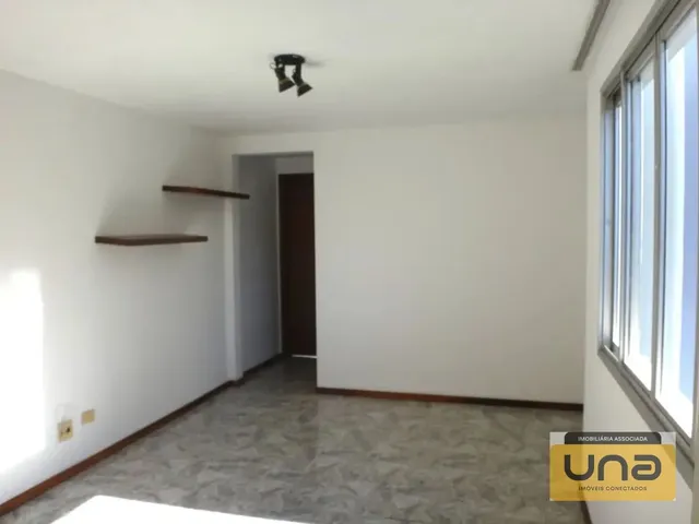Apartamento 1 quarto e 1 banheiro, para alugar, no bairro AGUA VERDE em Curitiba