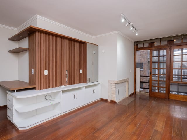 Apartamento 3 quartos e 3 banheiros, à venda, no bairro Areal em Pelotas