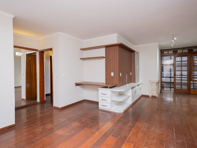 Apartamento 3 quartos e 3 banheiros, à venda, no bairro Areal em Pelotas