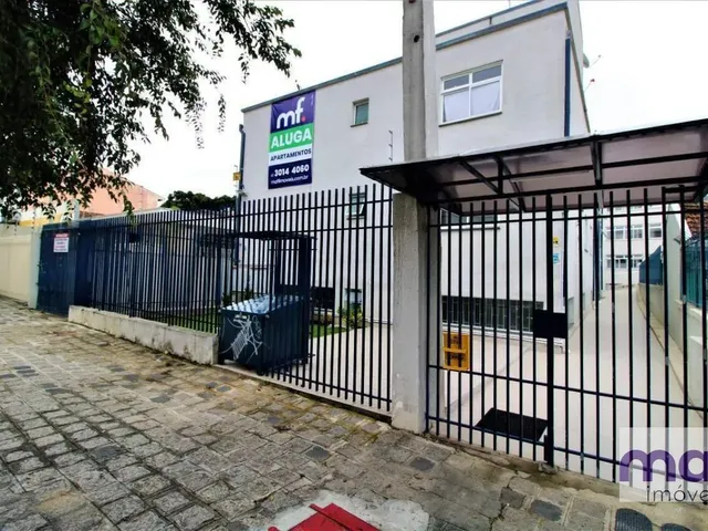 Apartamento 1 quarto e 1 banheiro, para alugar, no bairro Centro em Curitiba