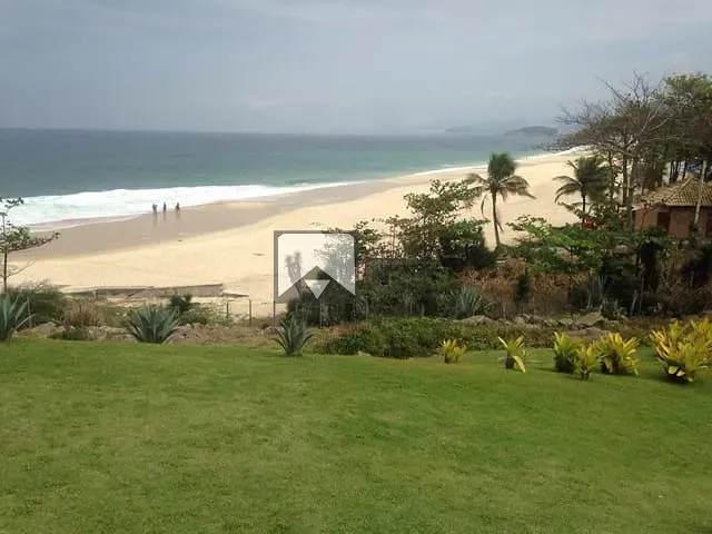 Apartamento com 180m² 4 quartos e 3 banheiros, à venda, no bairro Piratininga em Niterói