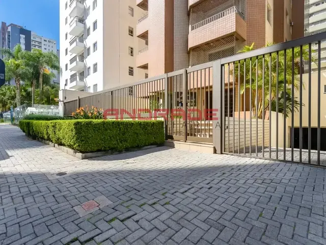 Apartamento 3 quartos e 3 banheiros, para alugar, no bairro Bigorrilho em Curitiba