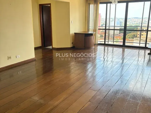 Apartamento com 262m² 3 quartos e 2 banheiros, à venda ou para alugar, no bairro Centro em Sorocaba