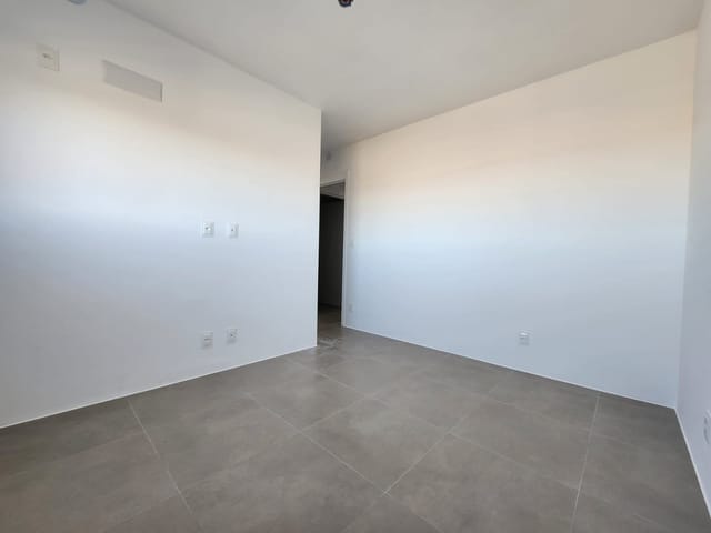 Apartamento 3 quartos e 2 banheiros, à venda, no bairro São Gonçalo em Pelotas