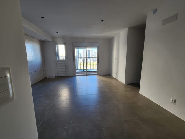 Apartamento 3 quartos e 2 banheiros, à venda, no bairro São Gonçalo em Pelotas