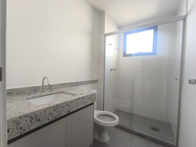 Apartamento com 70m² 2 quartos e 2 banheiros, para alugar, no bairro Terra Bonita em Londrina