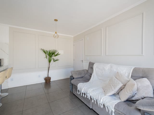 Apartamento com 97m² 2 quartos e 1 banheiro, para alugar, no bairro Centro em Pelotas