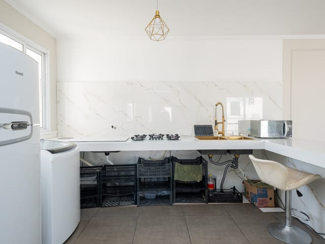 Apartamento com 97m² 2 quartos e 1 banheiro, para alugar, no bairro Centro em Pelotas