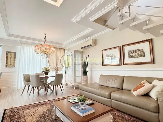Apartamento com 426m² 4 quartos e 6 banheiros, à venda, no bairro Meia Praia em Itapema