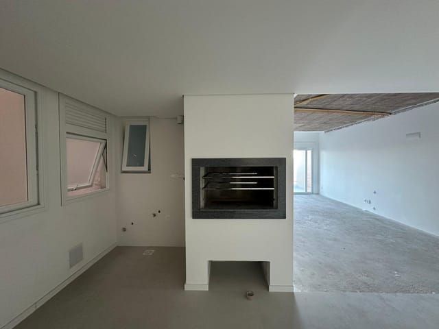Apartamento 2 quartos e 2 banheiros, à venda, no bairro Centro em Pelotas